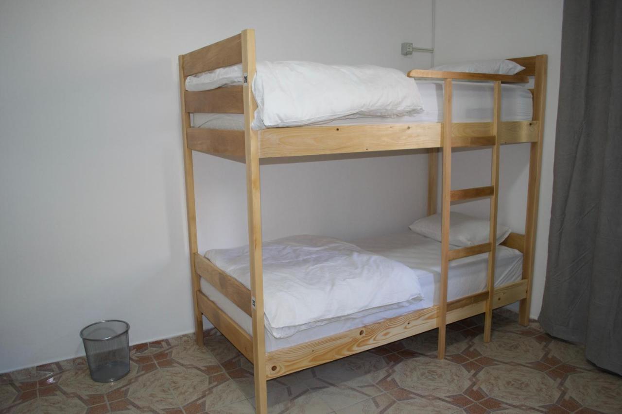 Me & You Hostel Tirana Kültér fotó